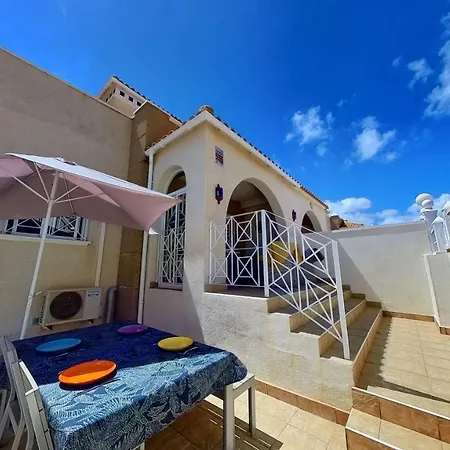 3 Bed Quad House Altos De La Bahia * Torrevieja