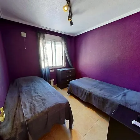 Hébergement de vacances 3 Bed Quad House Altos De La Bahia Torrevieja